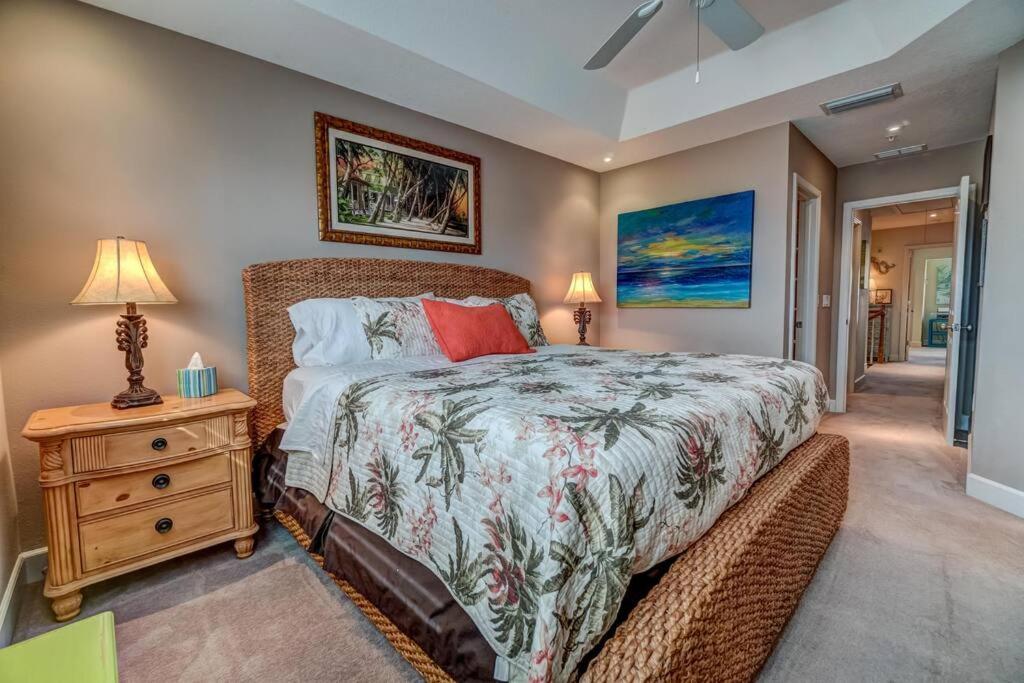 Bradenton Beach Resort Style Getaway-Walk To Beach Exterior foto